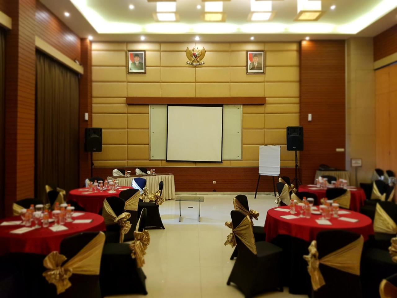 Scarlet Dago Hotel Bandung Zewnętrze zdjęcie