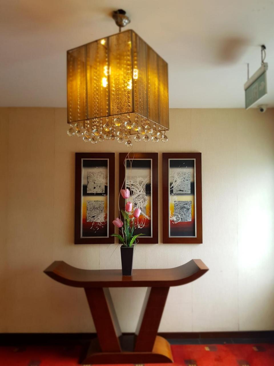 Scarlet Dago Hotel Bandung Zewnętrze zdjęcie