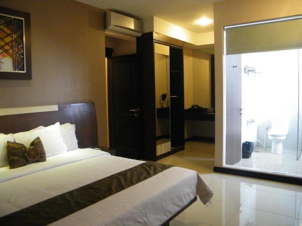 Scarlet Dago Hotel Bandung Zewnętrze zdjęcie